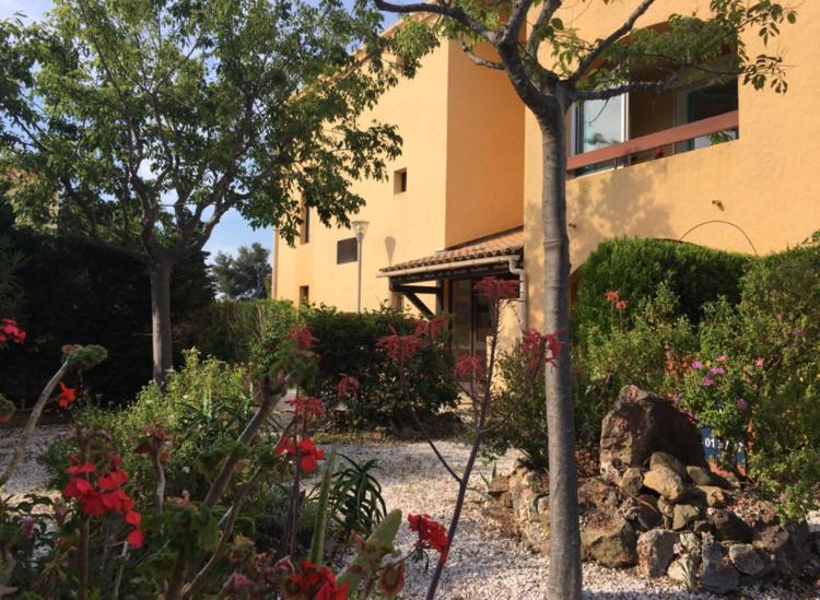 Renove Balcon Ensoleille Et Calme Apartment